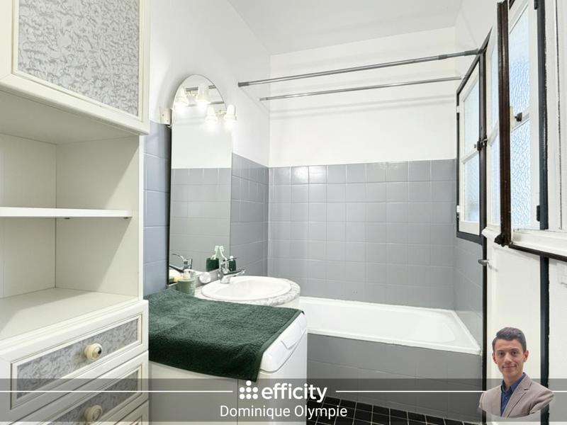 Appartement - 80 m² - 5 pièces