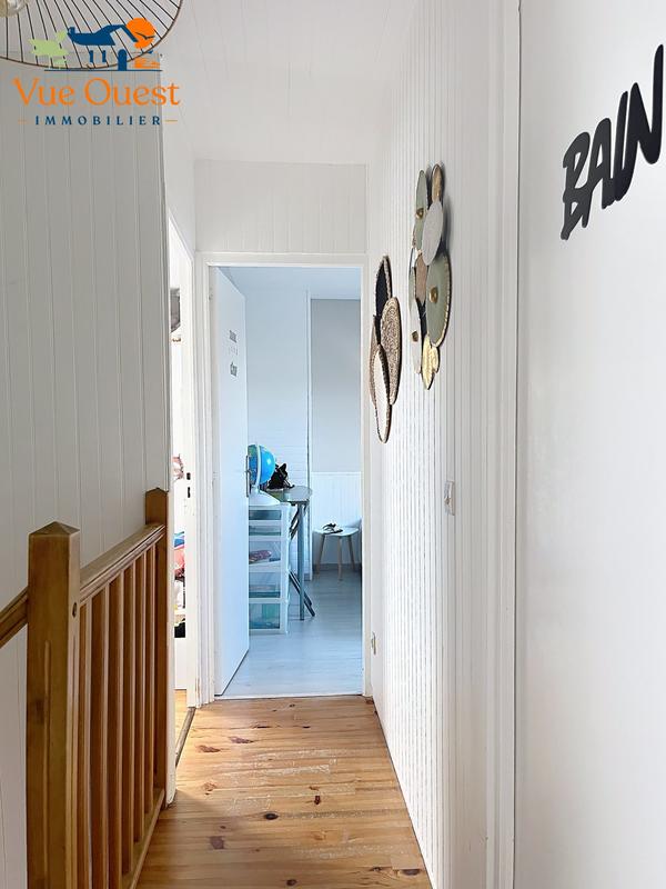 Maison - 93 m² - 6 pièces