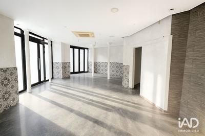 Local commercial - 135 m²