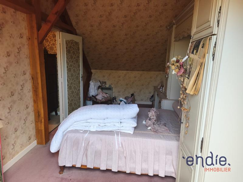 Maison - 176 m² - 9 pièces