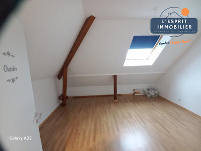 Duplex - 93 m² - 4 pièces