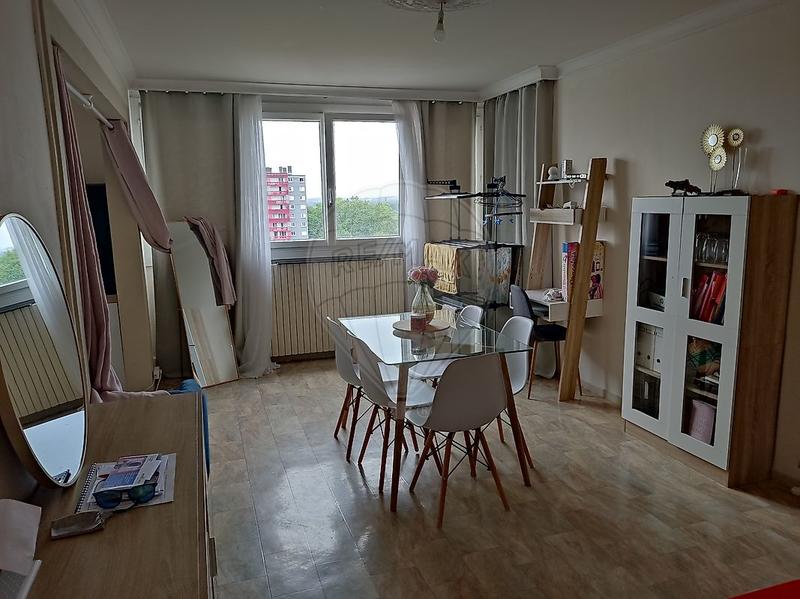 Appartement - 91 m² - 4 pièces