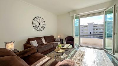 Appartement - 77 m² - 3 pièces