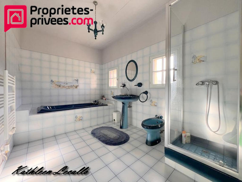 Maison - 123 m² - 6 pièces