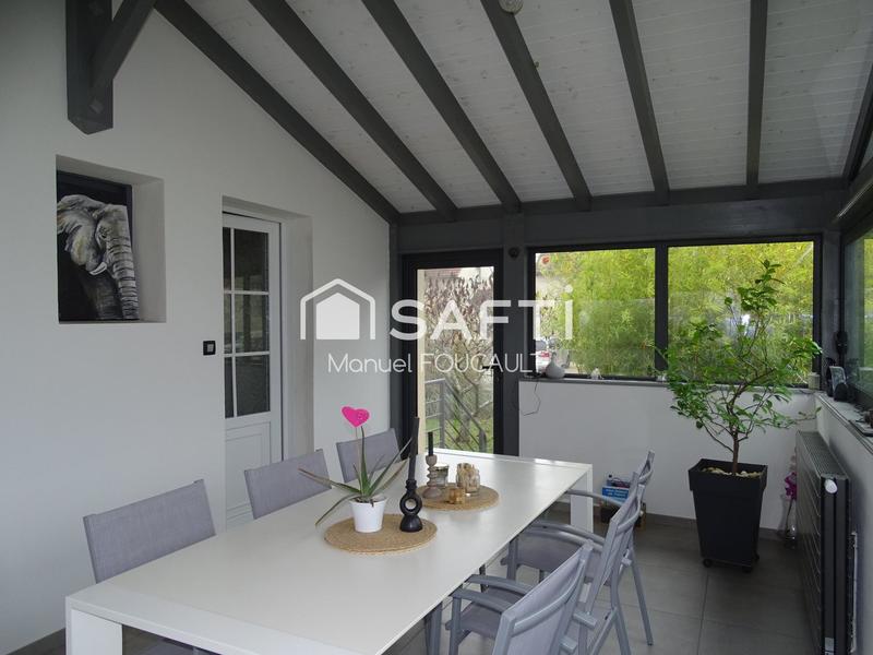Maison - 107 m² - 6 pièces