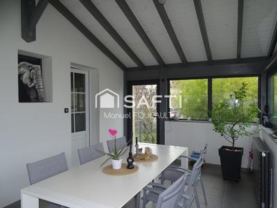 Maison - 107 m² - 6 pièces