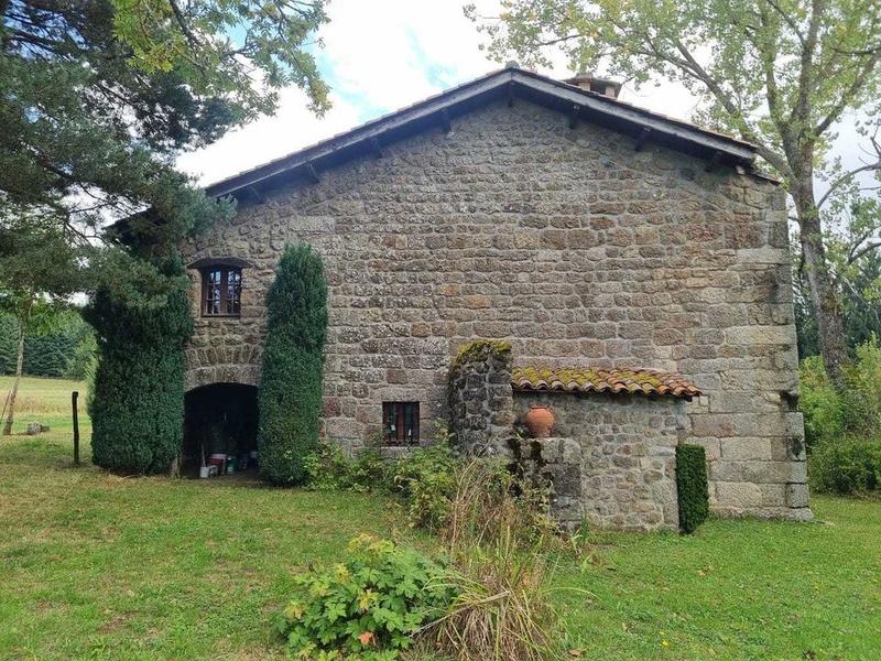 Propriété - 350 m² - 4 pièces