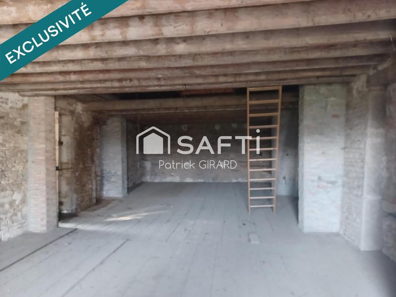 Loft - 160 m² - 1 pièce