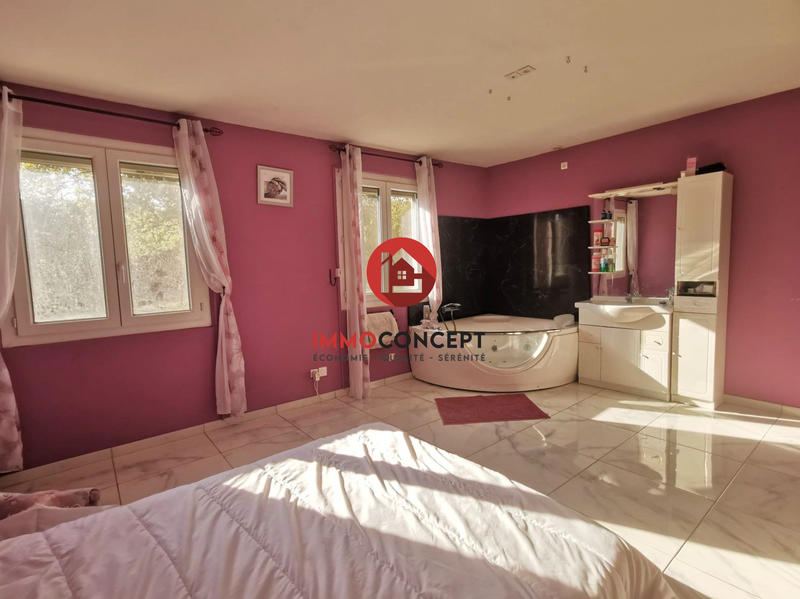 Maison - 130 m² - 5 pièces