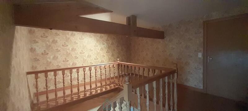 Maison - 205 m² - 7 pièces