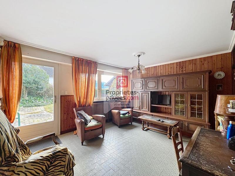 Maison - 323 m² - 7 pièces