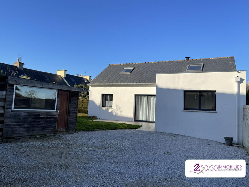 Maison - 90 m² - 4 pièces