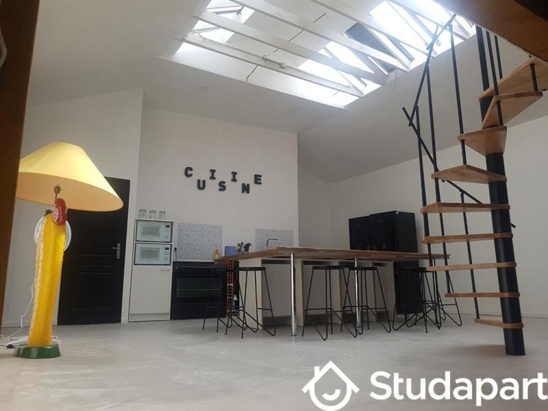 Chambre - 13 m² - 1 pièce