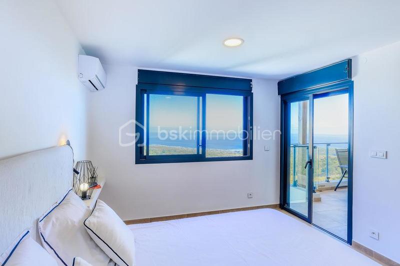 Maison d'architecte - 139 m² - 5 pièces