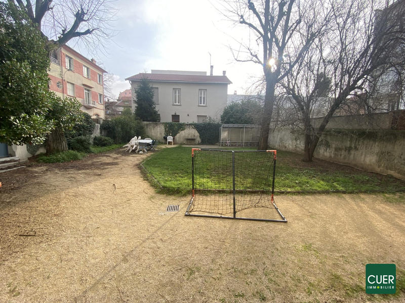 Appartement - 119 m² - 4 pièces