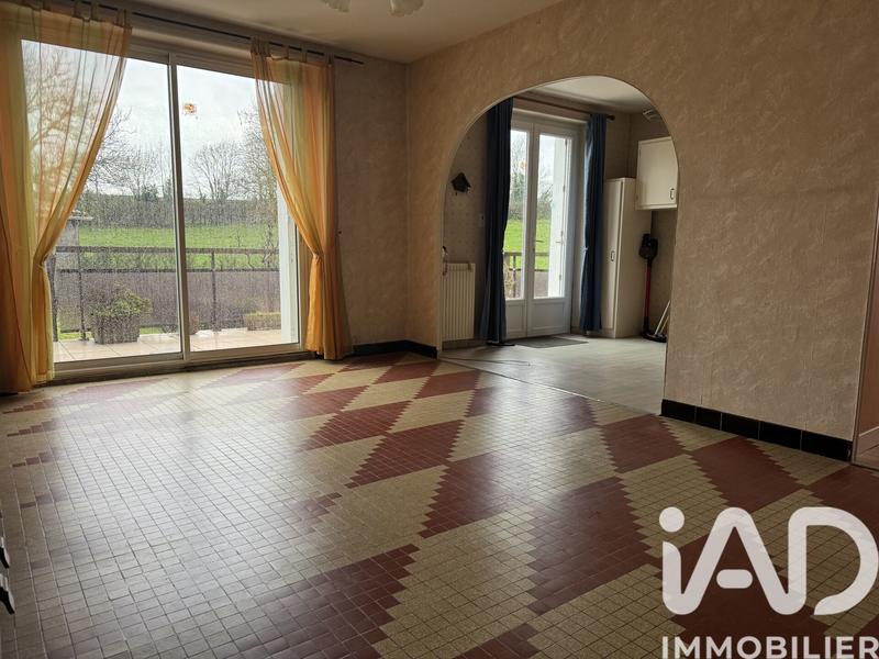 Maison - 170 m² - 8 pièces