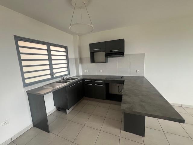 Appartement ancien - 96 m² - 4 pièces