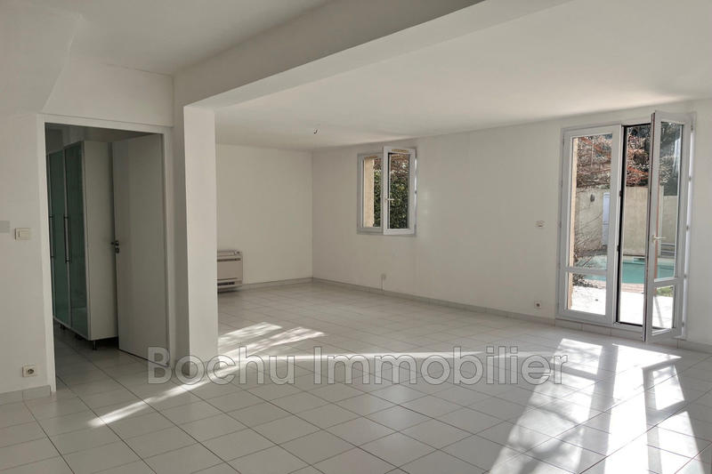 Maison - 143 m² - 6 pièces