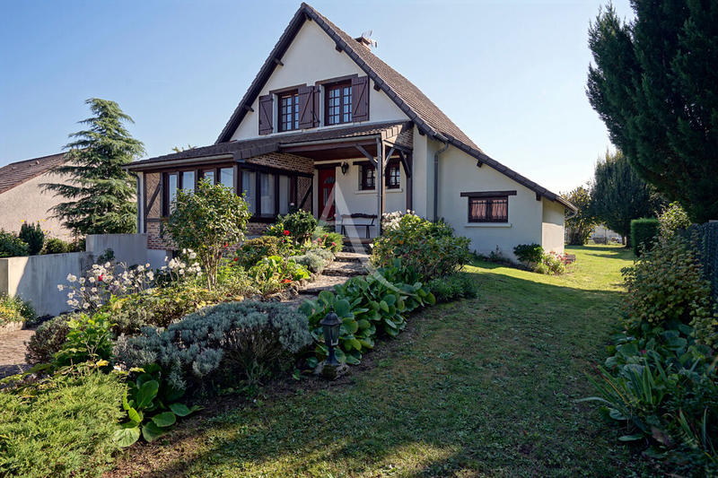 Maison - 108 m² - 6 pièces