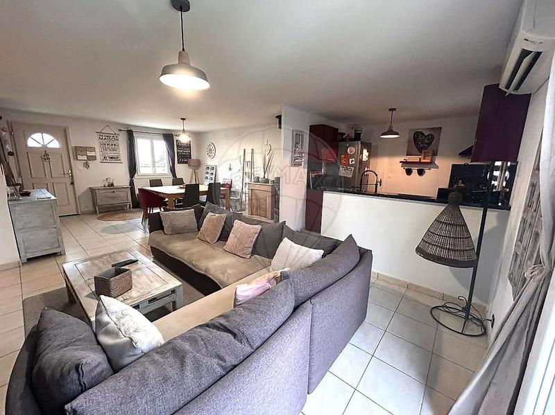 Maison - 120 m² - 7 pièces