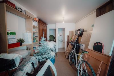 Local commercial - 84 m² - 2 pièces