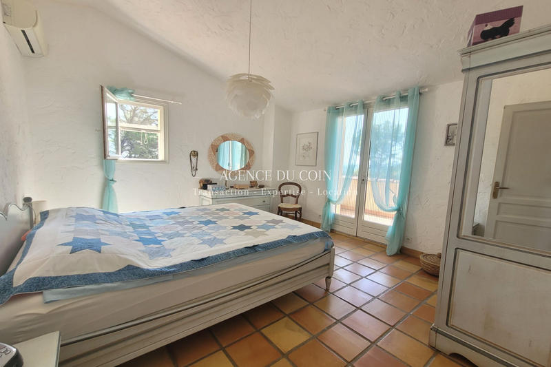 Maison - 200 m² - 4 pièces