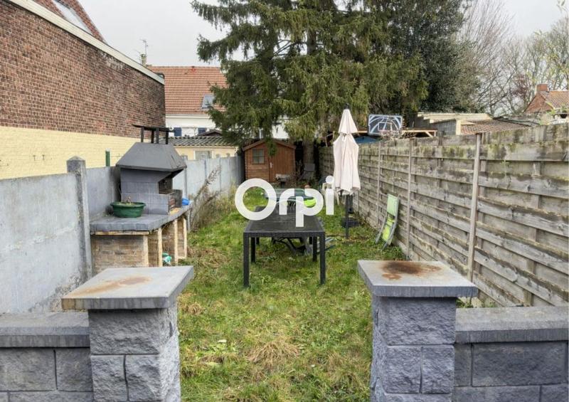 Maison - 93 m² - 4 pièces