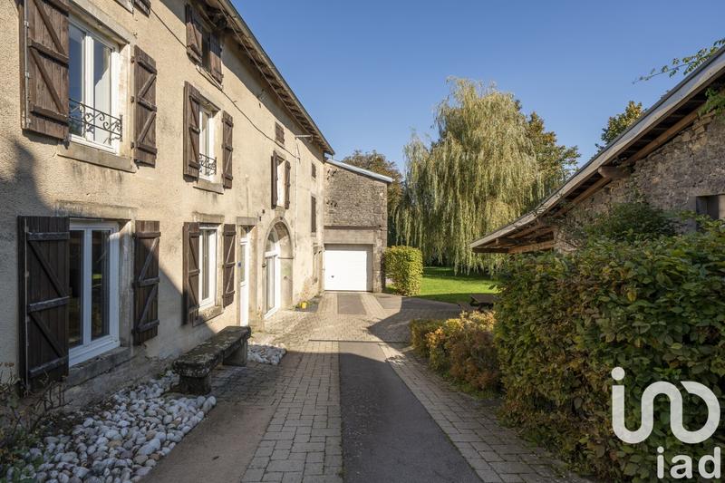 Maison - 296 m² - 10 pièces