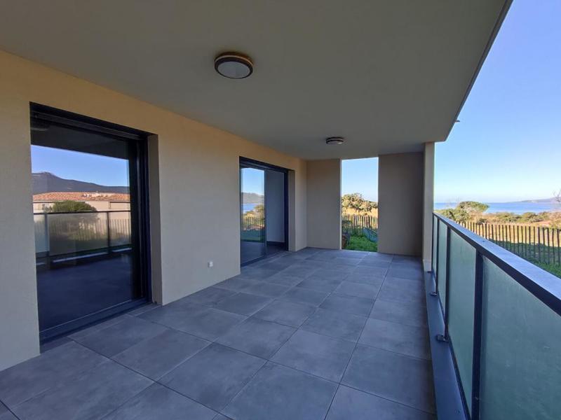 Appartement - 77 m² - 4 pièces