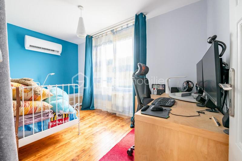 Maison - 102 m² - 5 pièces