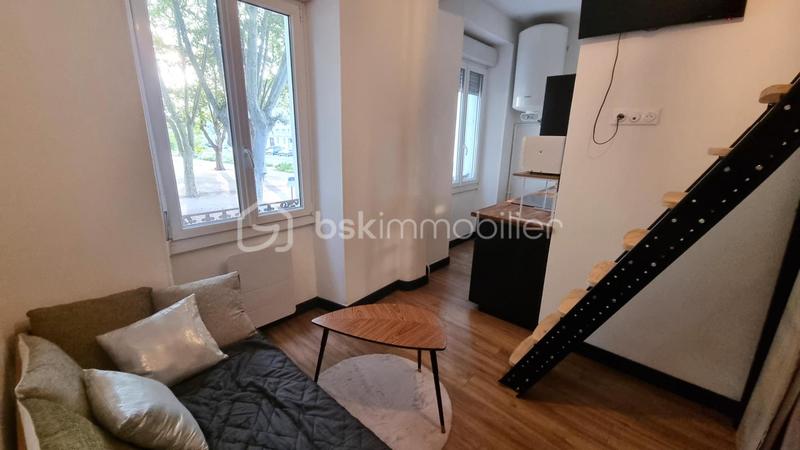 Studio - 16 m² - 1 pièce