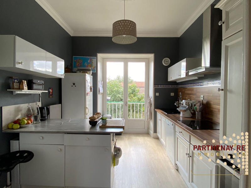 Maison - 167 m² - 7 pièces