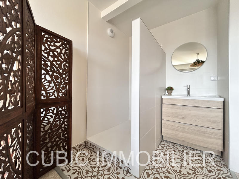 Appartement - 93 m² - 4 pièces