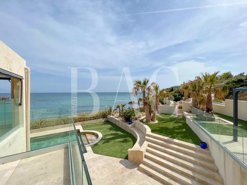 Villa - 200 m² - 7 pièces