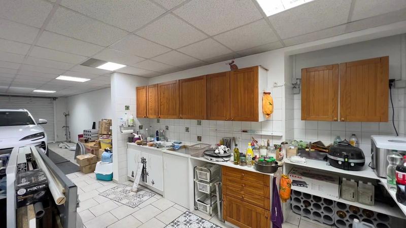 Maison - 349 m² - 10 pièces