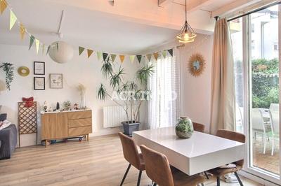 Duplex - 88 m² - 5 pièces