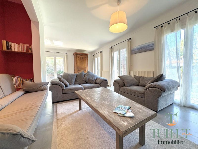 Maison - 93 m² - 4 pièces