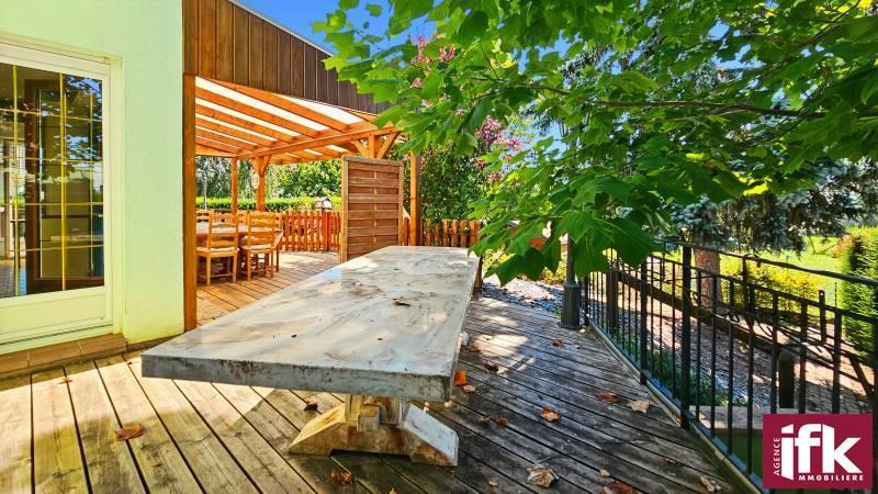 Maison - 145 m² - 6 pièces