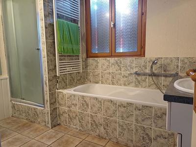 Maison - 99 m² - 4 pièces