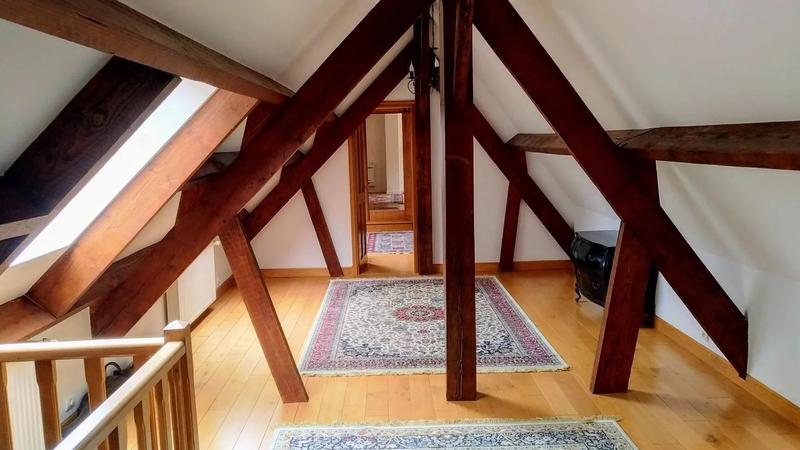 Propriété - 710 m² - 14 pièces