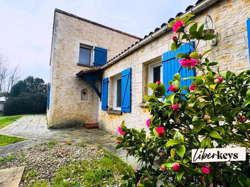 Maison - 177 m² - 7 pièces