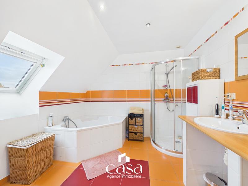 Maison - 112 m² - 6 pièces