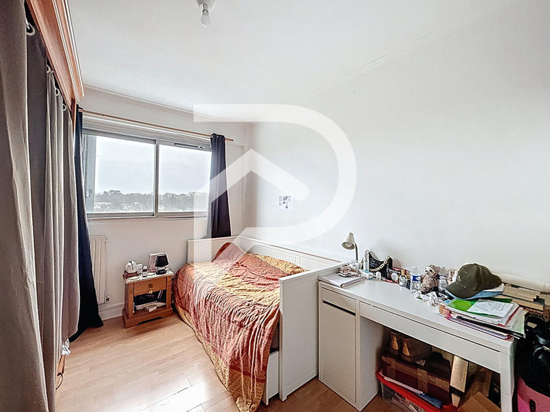 Appartement - 83 m² - 4 pièces