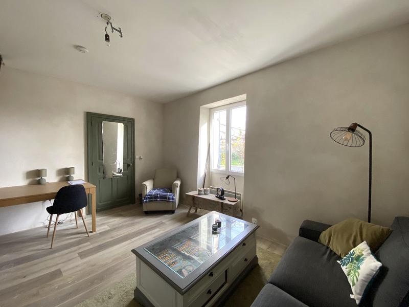 Maison - 175 m² - 10 pièces