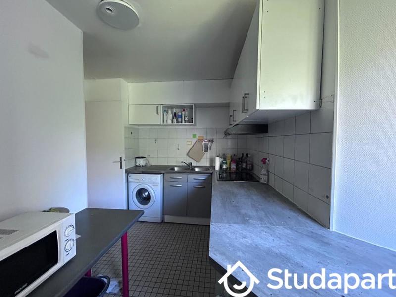 Chambre - 17 m² - 1 pièce