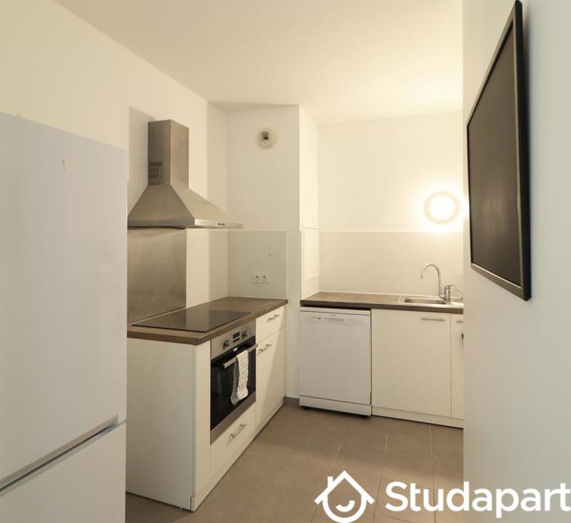 Chambre - 12 m² - 1 pièce