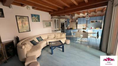 Immeuble - 611 m² - 1 pièce