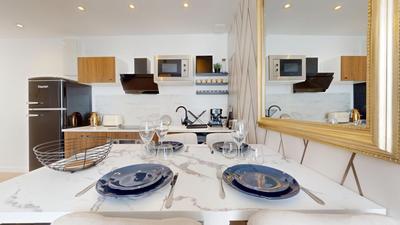 Appartement - 82 m² - 5 pièces