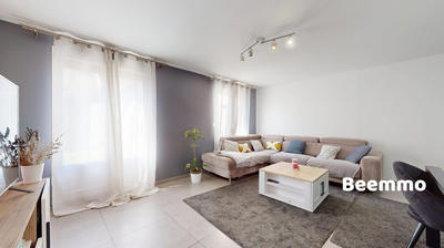 Maison - 91 m² - 5 pièces