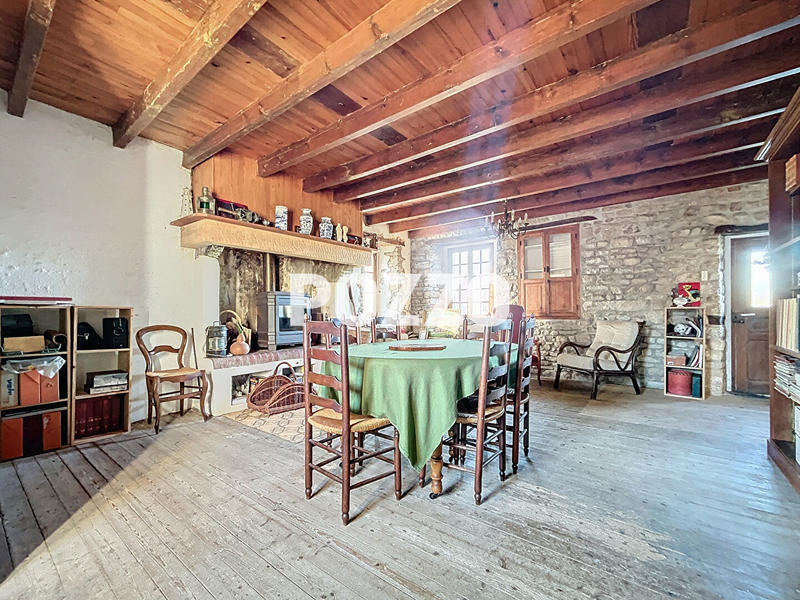 Maison - 146 m² - 7 pièces